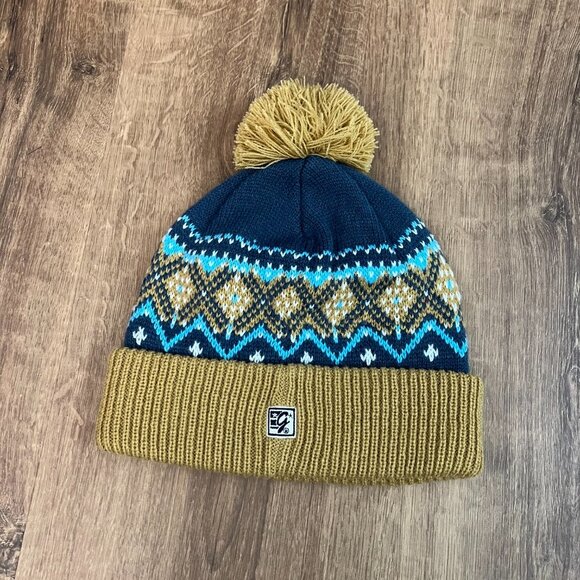 NEW The Game Nashville Tennessee Knit Beanie with Pom - Picture 4 of 7